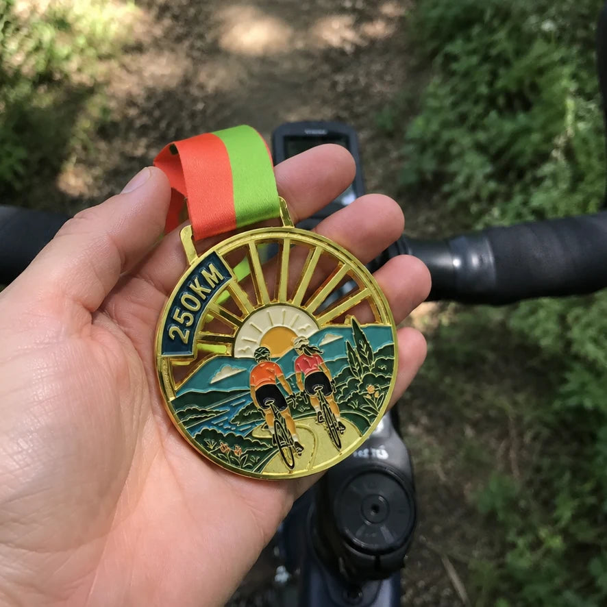 médaille vélo 250km